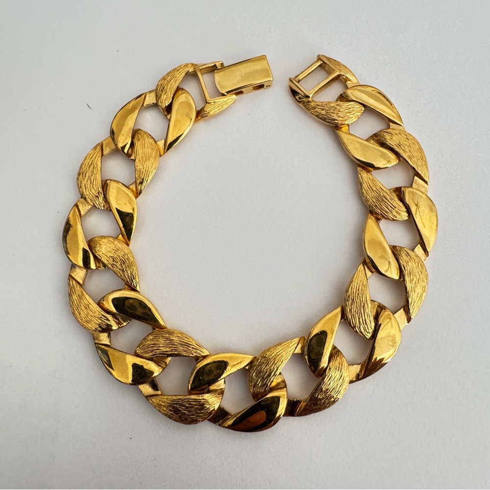 Napier Vintage Gold Tone Chain Bracelet